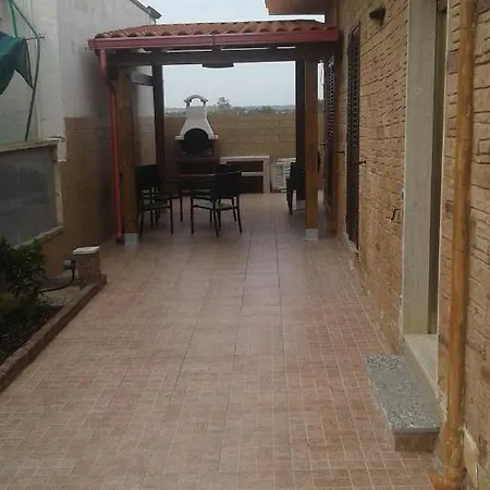 A Pochi Passi Dal Mare In Zona Punta Prosciutto Ferienhaus