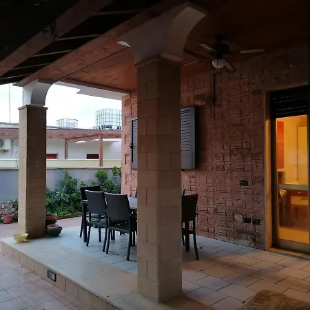 A Pochi Passi Dal Mare In Zona Punta Prosciutto Ferienhaus Datti