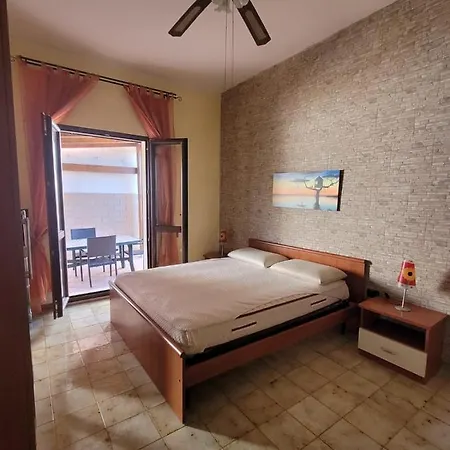 Ferienhaus A Pochi Passi Dal Mare In Zona Punta Prosciutto Datti